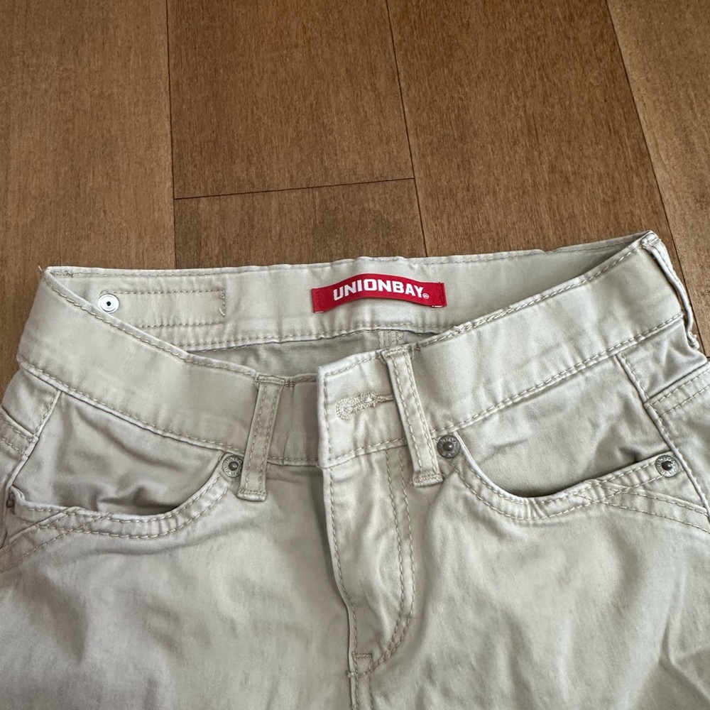NBA Cream Pants